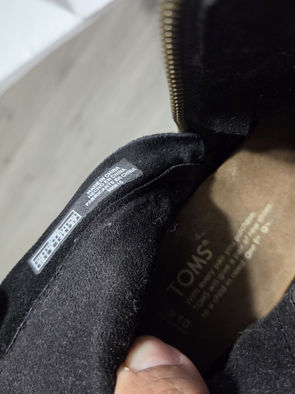 TOMS Black Suede Slip-On Shoe Size 10